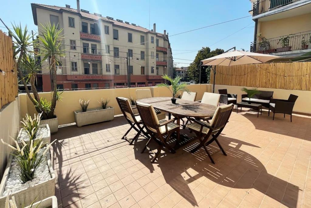 Amazing Flat With Terrace Lejlighed Milano Eksteriør billede